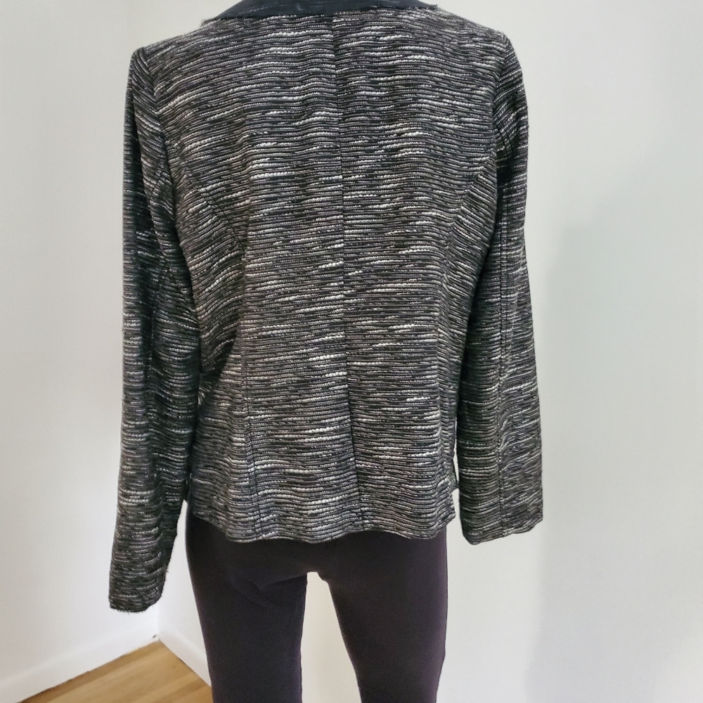 Jacket - Picture 3 of 6